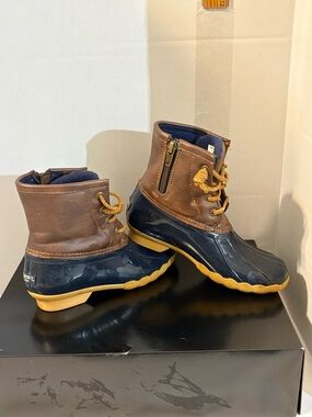 Sperry Kids' girls SZ 1 Saltwater Duck Boots rain boots navy brown weather
